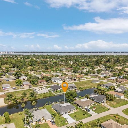 Cozy Retreat, Heated Pool, Water Canal, Bikes,3 Bedroom Cape Coral Bagian luar foto