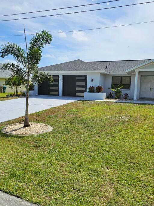 Cozy Retreat, Heated Pool, Water Canal, Bikes,3 Bedroom Cape Coral Bagian luar foto
