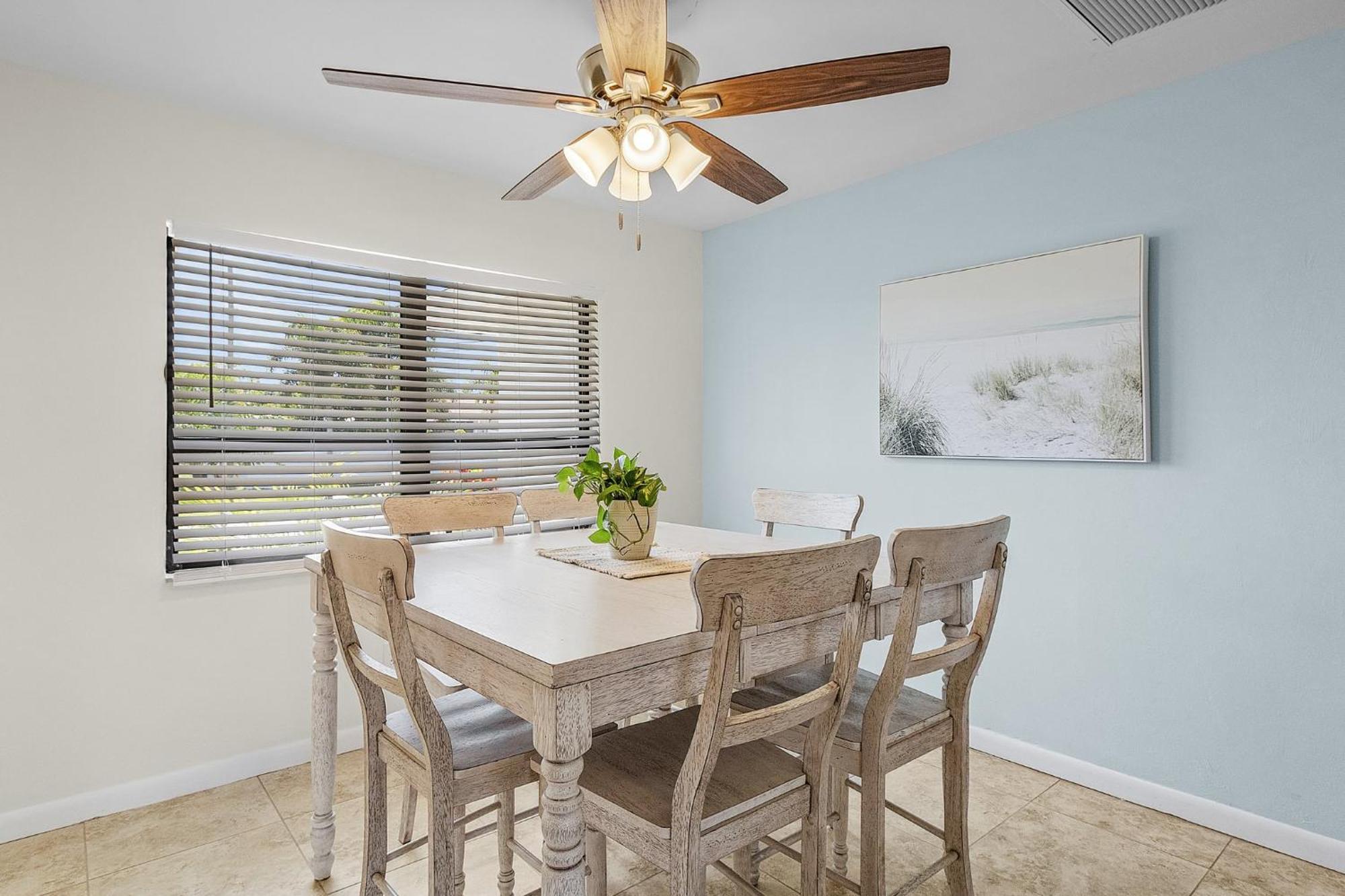Cozy Retreat, Heated Pool, Water Canal, Bikes,3 Bedroom Cape Coral Bagian luar foto